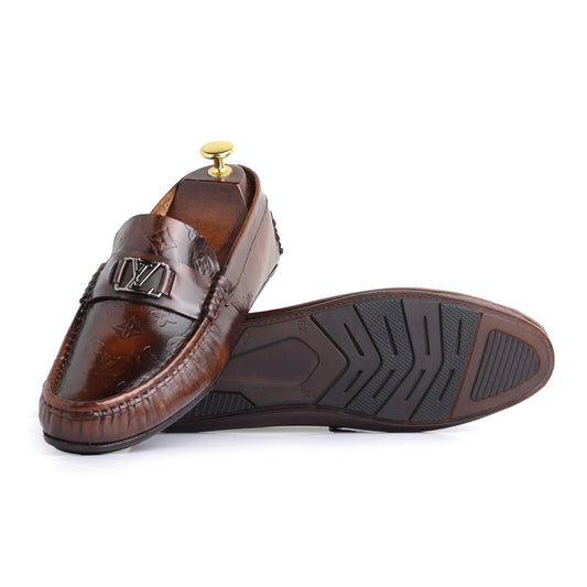 Royal V Loafer - Premium SHOES from ROYAL STEP - Just Rs.5999! Shop now at ROYAL STEP